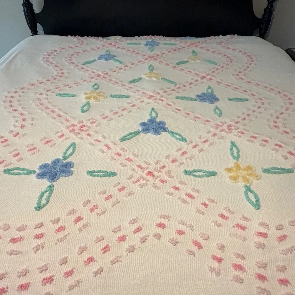Vintage Chenille Floral Bedspread White Pink Blue Size 94x100 Shabby Chic Cotton